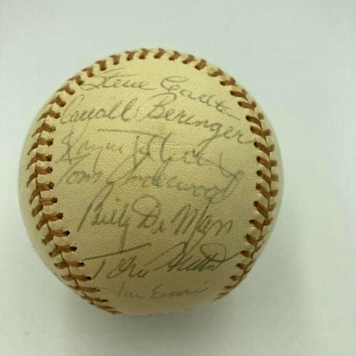 1974 Отбор Филаделфия Филис Подписа Официален договор с Националната бейзболна лига - Бейзболни топки с автографи