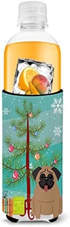 Carolin's Treasures BB4130MUK Merry Christmas Tree Мопс Кафяво Ултра-Обнимашка за тънки кутии, Ръкав за охлаждане на